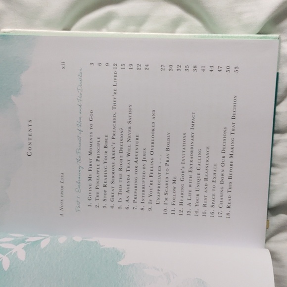 Embraced Devotional By: Lysa Terkeurst - Picture 4 of 6